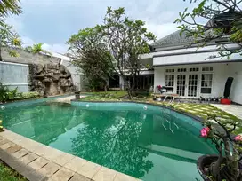 Rumah Megah Gaharu Cipete 786m2 4+4KT Backyard Ada Pool Waterfall