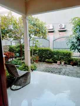 Rumah Pribadi Luas Hoek Pinggir Jln Bbs Banjir Strategis Dtran Tinggi