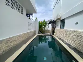 Dijual cepat rumah villa 2 lantai (ada rooftop) sea view