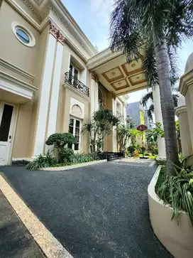 Rumah dijual Nan asri di Komplek Taman Duren Sawit Jakarta Timur