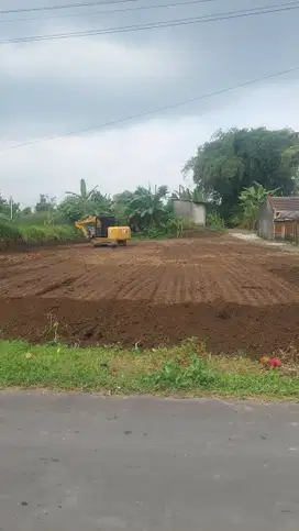 Gentan Jalan Kaliurang, Tanah Sleman Jogja, Dekat UII