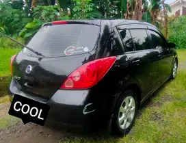 Nissan Latio 2006 Bensin