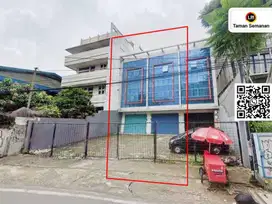 Hot Deal! Ruko Gandeng Strategis 10x12m di Kebon Jeruk, Jakarta Barat