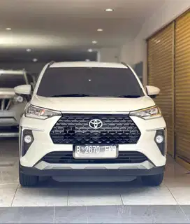 Toyota Veloz 1.5 Q 2022 August Automatic Putih Metalik Vieta Motor