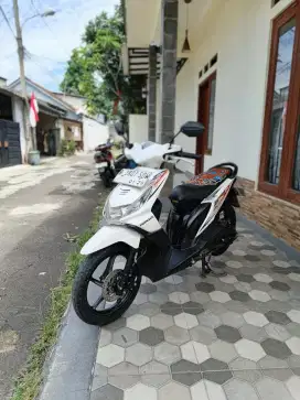 Honda beat karbu tahun 2011 bagus