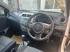 DIJUAL TOYOTA AGYA 1.00 G AT 2014