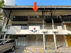 Ruko Di Graha Family Surabaya Bagus Dan Terawat Lokasi Strategis