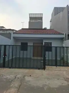 Dijual  rumah baru shm hdp selatan kalideres permai