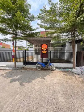 Di Jual Rumah Bagus Lokasi Strategis Hunian Asri di Grand Mahkota