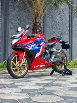 Honda CBR 250RR ABS Quick Shifter Tricolor th 2022 Termurah Koko Motor