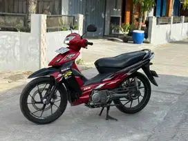 Suzuki shogun nr 2006 ab