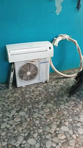 Dijual AC 1/2 PK