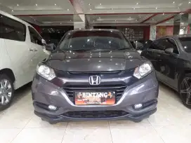 HONDA HRV E CVT AT 2017 GREY / MODEL THN 2018 (BINTANG MOTOR)