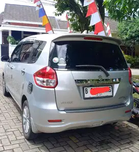 Dijual Mobil Suzuki Ertiga Thn 2012 type GL