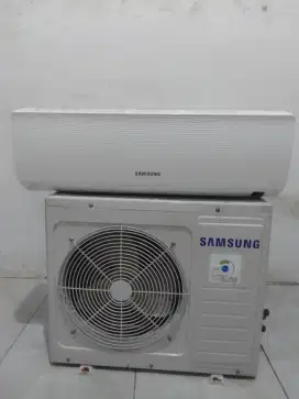 Dijual AC Samsung 1/2pk normal , dingin , lengkap pasang