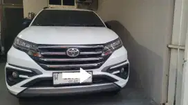 Toyota Rush GR Sport Matic Putih Istimewa
