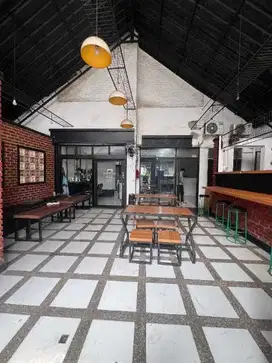 Disewakan Tempat Usaha Ex Rumah Makan Sangat Strategis Di Sayap Lodaya