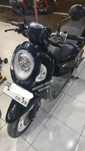 MOTOR SCOOPY 2024 TYPE KUNCI