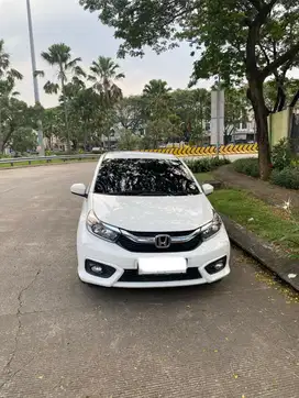 Dijual Honda Brio Satya E 1.2 A/T 2022 low KM perorangan