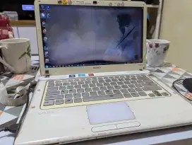 LAPTOP SONY VAIO VPCCA16FG RAM 8 GB, SSD 120GB, HDD 500GB