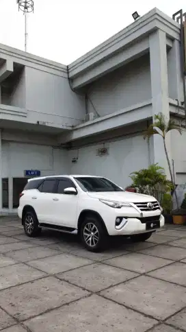 Toyota Fortuner 2.4 VRZ Diesel 2018 2019