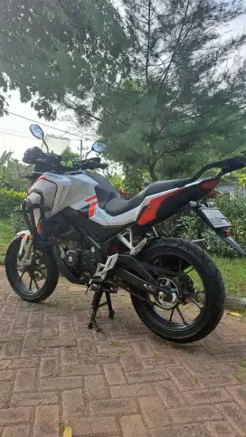 Honda CBX 150 2023