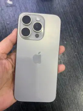 IPHONE 15 PRO 128GB EKS IBOX BH 88% NATURAL TITANIUM