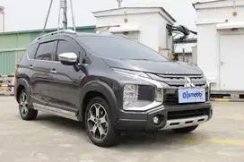 TDP 11JT Mitsubishi Xpander 1.5 Cross Premium Package Bensin-AT Abu