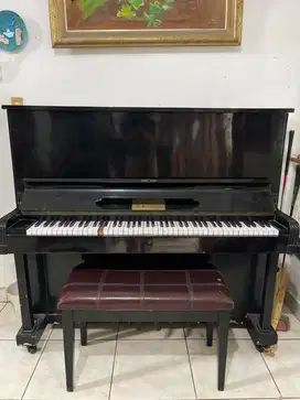 Jual piano bekas antik