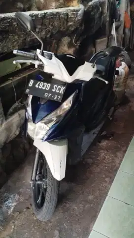 Jual Honda Beat milik pribadi ,surat surat aman tentram ,pajak hidup