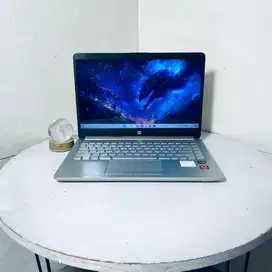 Laptop Hp 14s | Ryzen 5-3500U | 8GB | 512SSD