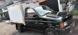 Low km asli Isuzu Panther box 2003 Diesel