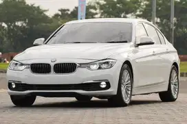 Harus Lunya! BMW 320i Luxury Facelift LCI 2018 cla200 c200 520i