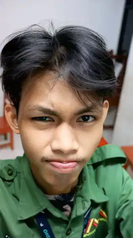 nyari kerja part time buat bantu orang tua