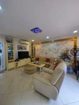 Hunian Nyaman Rumah PIK 1 - Johar Golf 10x18 Semi Furnished
