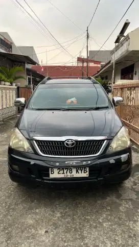 Kijang Innova Tipe V Bensin 2.0 (2005)