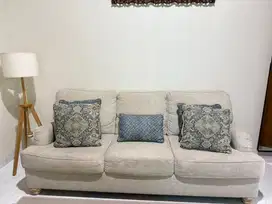 Jual sofa informa ashley