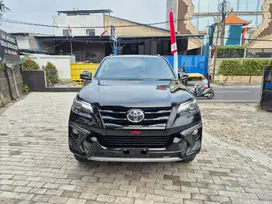 TOYOTA FORTUNER 2.4 TRD SPORTIVO 2018