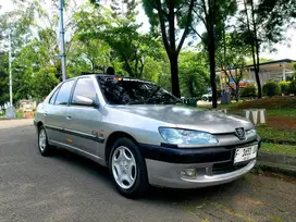 Peugeot 306 Tahun 1997 pajak hidup Rp 18.9 Juta