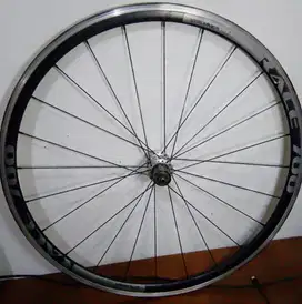 Wheelset belakang rim velg pelek 700c road bike Strummer Race 700