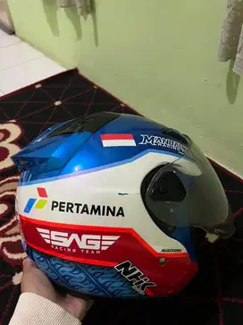 Helm NHK R6 MOTIF PERTAMINA MANDALIKA ORIGINAL SNI