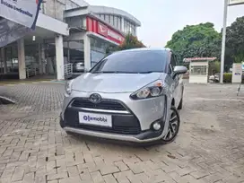 DP 5% Toyota Sienta 1.5 V Bensin-AT 2017 WOV