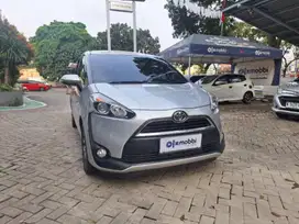 DP 5% Toyota Sienta 1.5 V Bensin-AT 2017 WOV