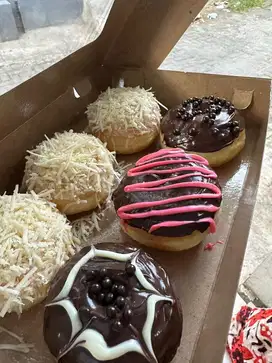 Donat & Drama by Ibu Shafi