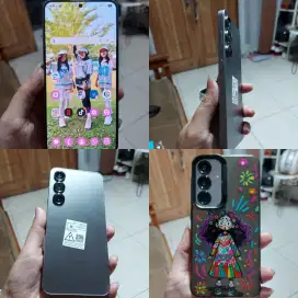 Samsung Galaxy S25 basic 12/512 baru 5bulan pemakaian