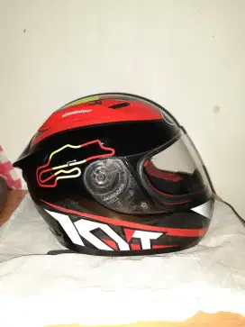 HELM KYT RC SEVEN