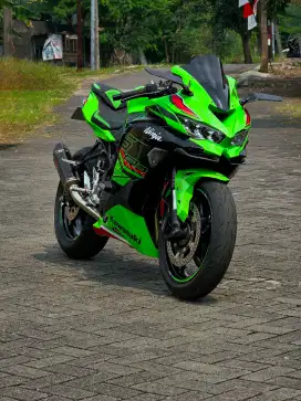 Zx25RR 2023 like new, oddo 14xx. Spek branded 50jt++ (Plat L)