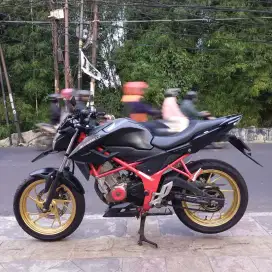 CB150R LED 2017 Gress Bagus mesin Aluss