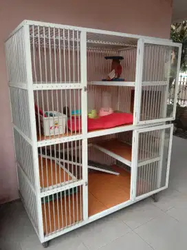 *DI JUAL KANDANG KUCING*