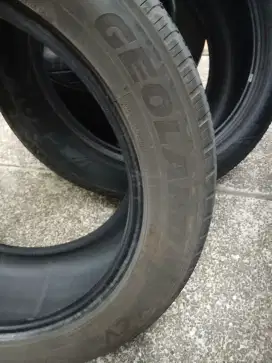 BAN MOBIL BEKAS